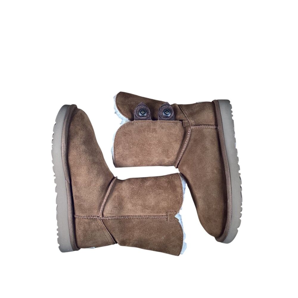 UGG Marciela II Genuine Shearling Chestnut Suede Boots Women's Winter size 6 EUC - Picture 5 of 12